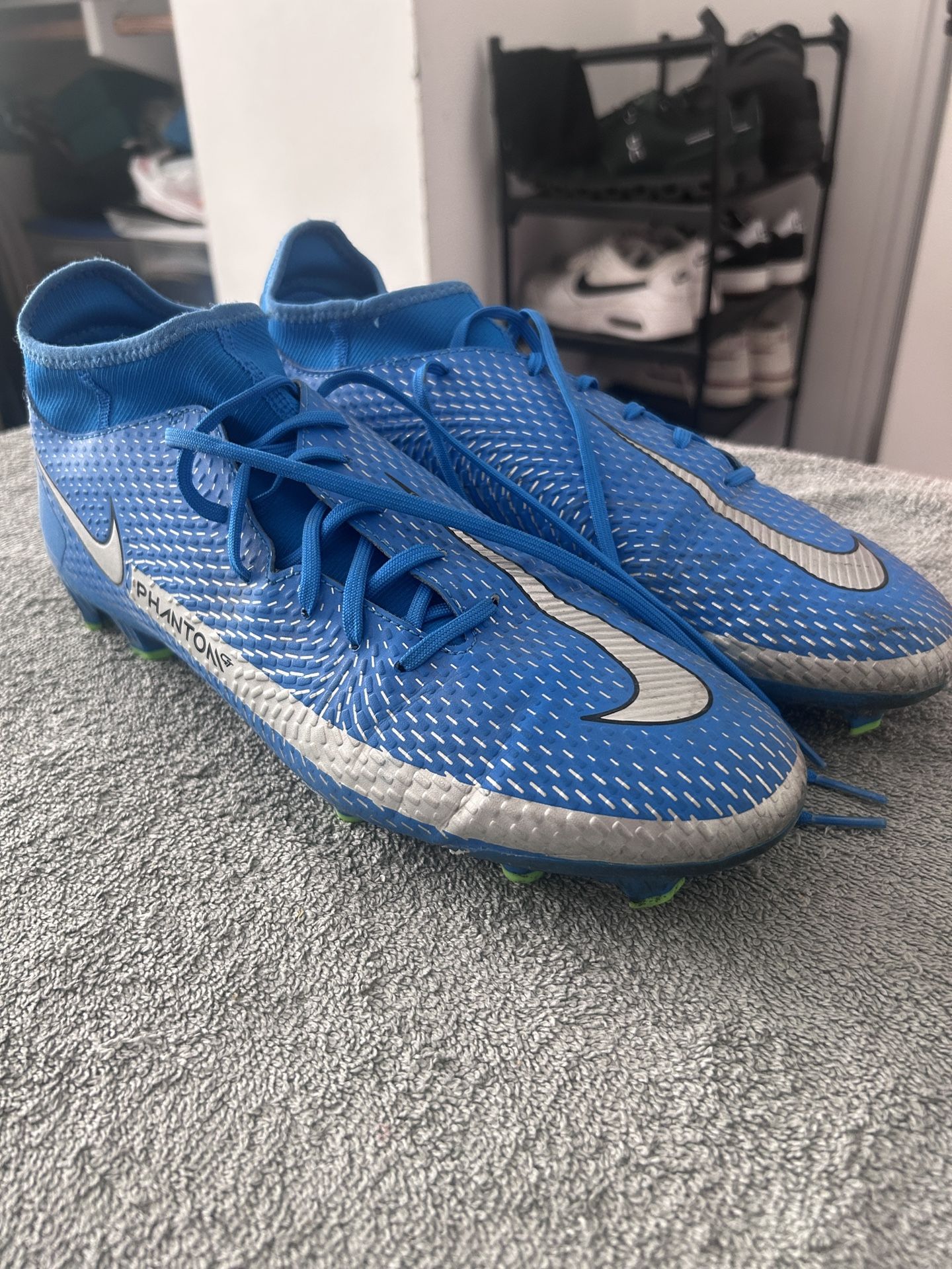 Nike Phantom Cleats