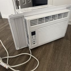 Like New AC Unit 