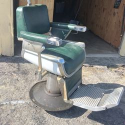 Belmont Barbers Chair 