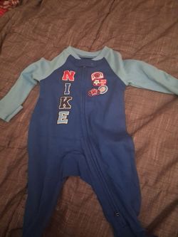 Nike Baby Footed Romper 4-Piece plus nike baby socks