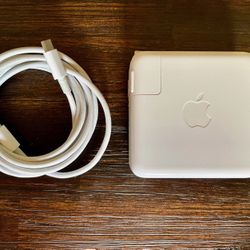 Apple MNF82LL/A 87W USB C Power Adapter MacBook Pro Air