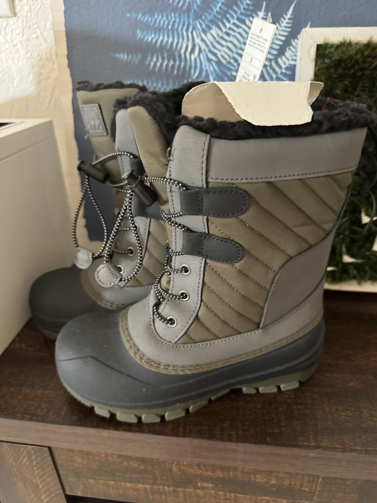 New Kids Snow Boots