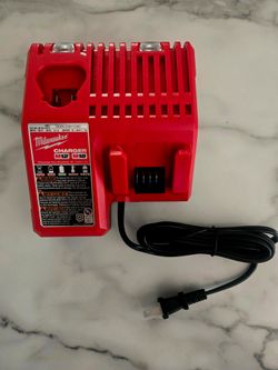 Milwaukee Battery Charger