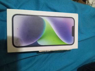 Iphone 14 purple