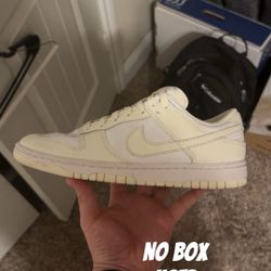 Women’s Nike Dunks