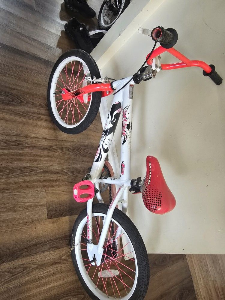 18 inch Girl BMX Bicycle