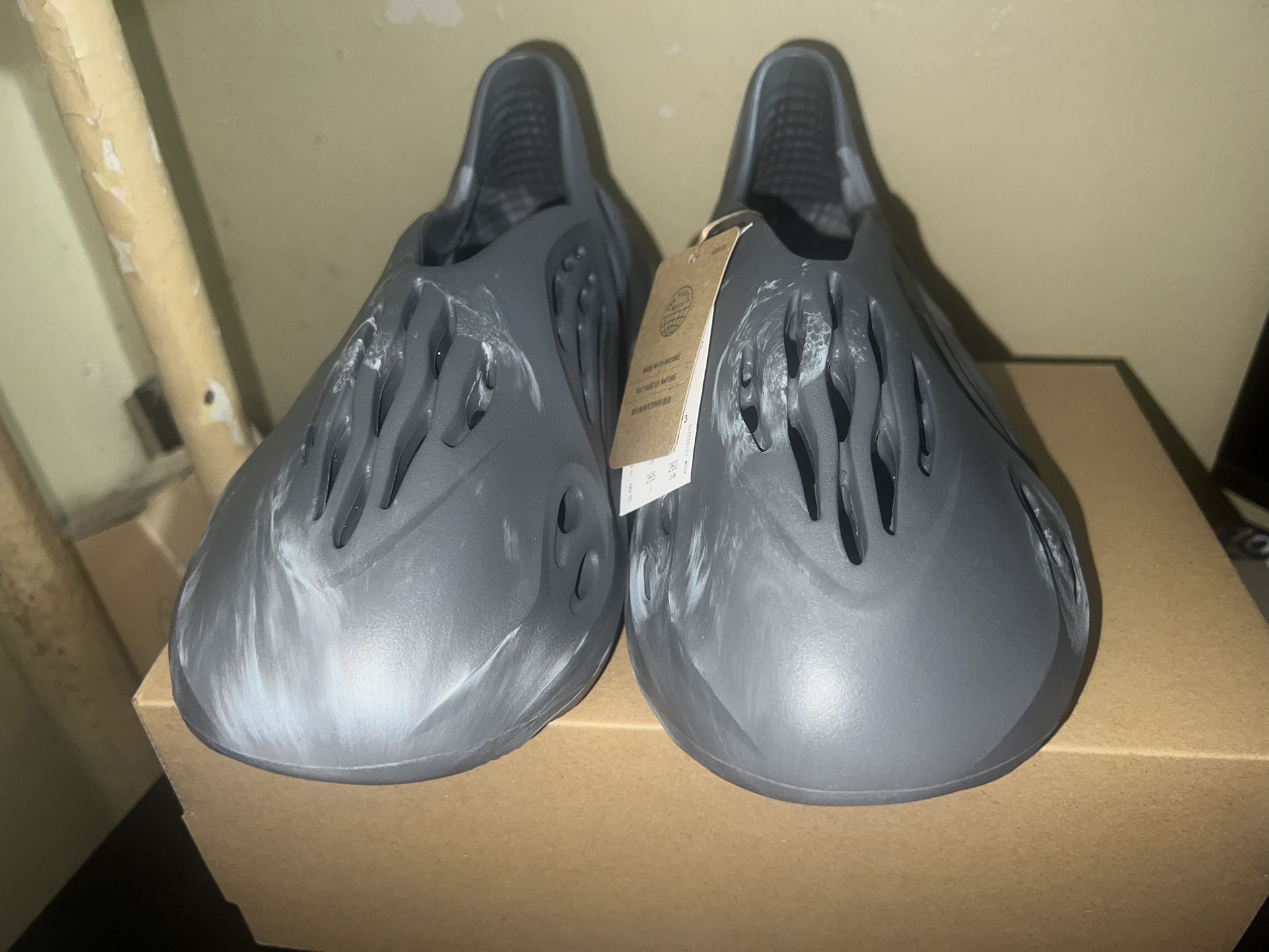 Yeezy mx size 8