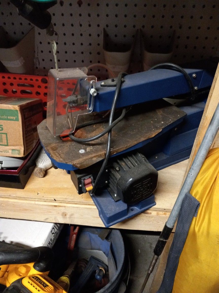 15" Scroll Saw $18