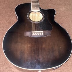 12 String Guitar