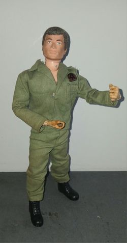 Two Vintage Hasbro GI Joes Adventure Team Figures As Seen Some Extra Accessories 