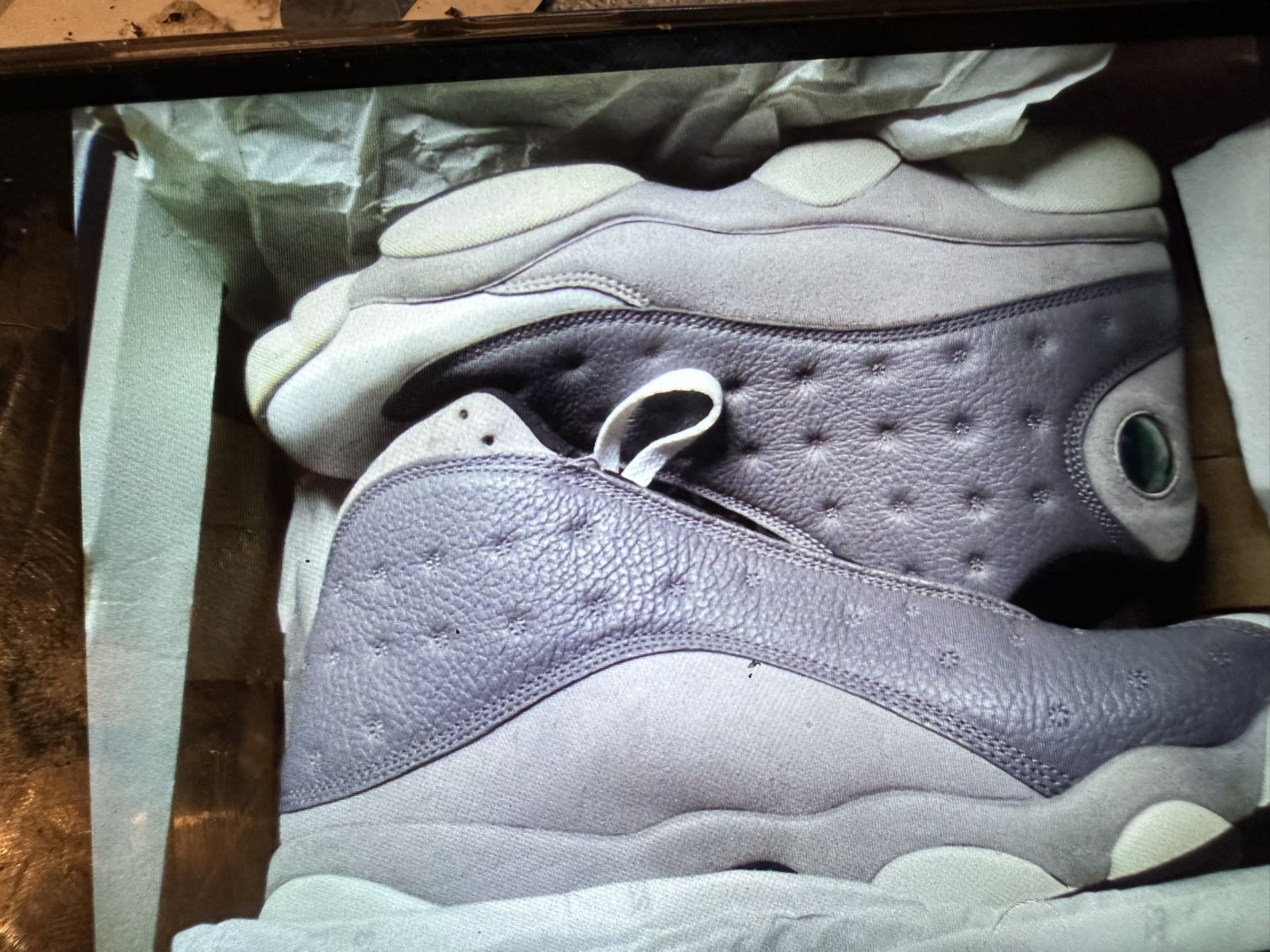 Jordans 13 retro Atmospher gray size 12