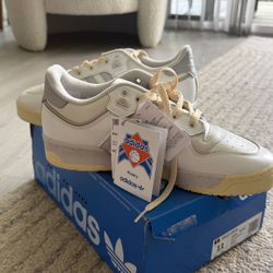 Adidas Rivalry Low 86 Cream/White – Size 11 Men (New w/ Box)