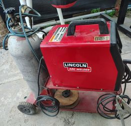 Lincoln Electric Welder SP-100