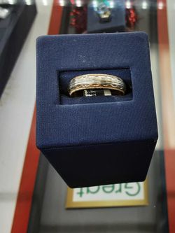 Yellow Gold 14k (.585) 4 grams Size 7.5