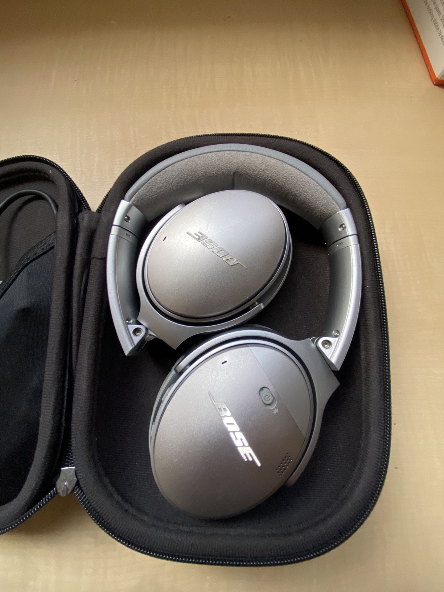 Bose Quiet Comfort 35 II Noise Canceling Bluetooth Headphones