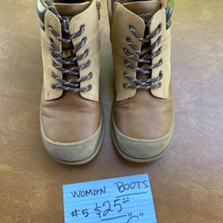 Women Boots 5 Size