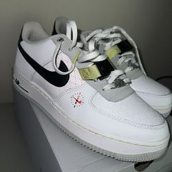 Nike Air Force 1