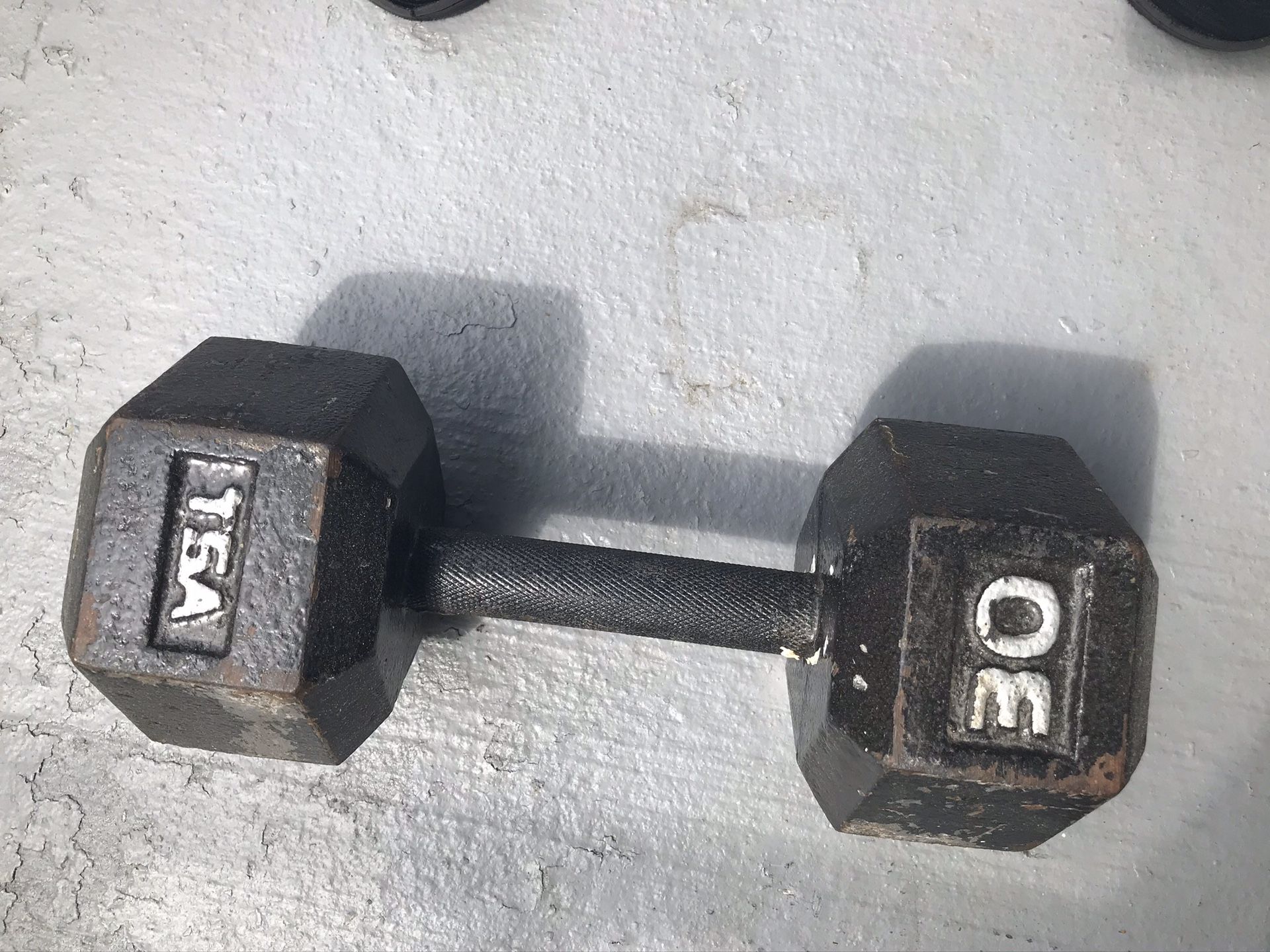 30lb dumbbell (1)