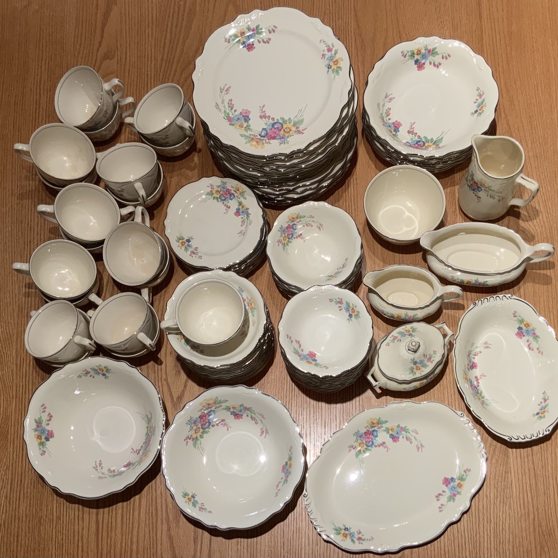 Vintage China - Homer Laughlin - Virginia Rose (Bouquet Pattern) - 113 pieces