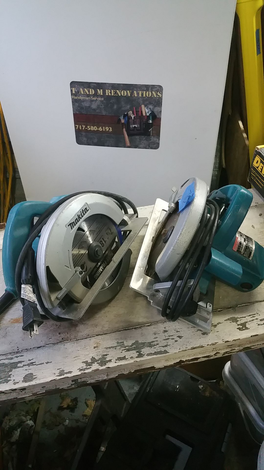2 makita saws