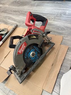 Milwaukee fuel circular saw bear tool Milwaukee fuel circular saw tool only