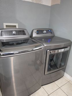 Kenmore Elite Washer & Gas Dryer Set