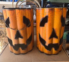 Holiday Tincan Decorations