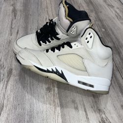 Jordan 5 Retro SE 