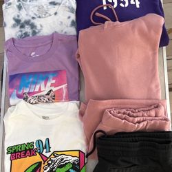 Women’s Nike NEW Top Mixed Items Bundle 8 Items