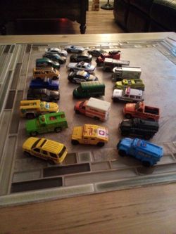 Hot Wheels - 25 Emergency Vehicles