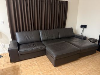 IKEA Kivik Sectional Sofa w/ Chaise + Storage Ottoman – Like New