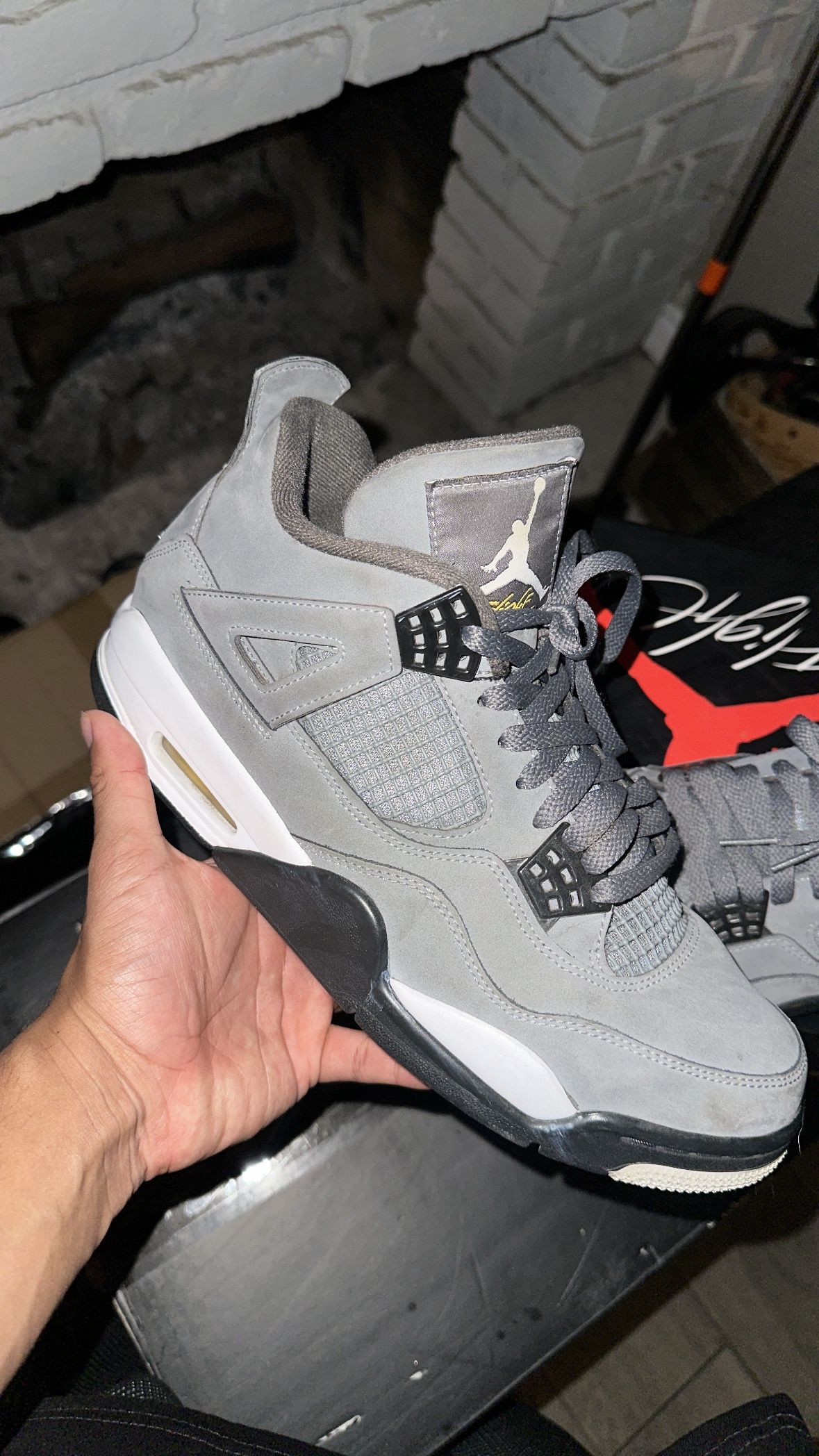 Jordan 4 Retro Cool Gray 2019