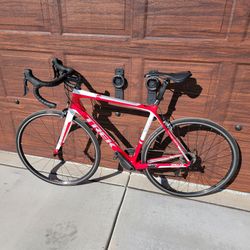 Trek 5.2 Madone Carbon 56cm , 11spd 