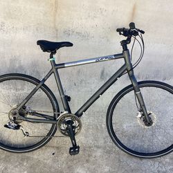 GIANT DAKINE SEEK1 ROAD BIKE Hydraulic Disc Brakes