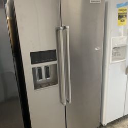 Kitchen Aid Side By Side In Stainless Steel Used