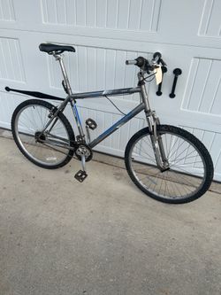 Nishiki tamarack city bike hybrid 50cm 26 wheels
