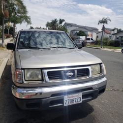 2000 Nissan Frontier