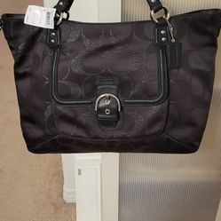 BRAND NEW WITH TAG  COACH PURSE 