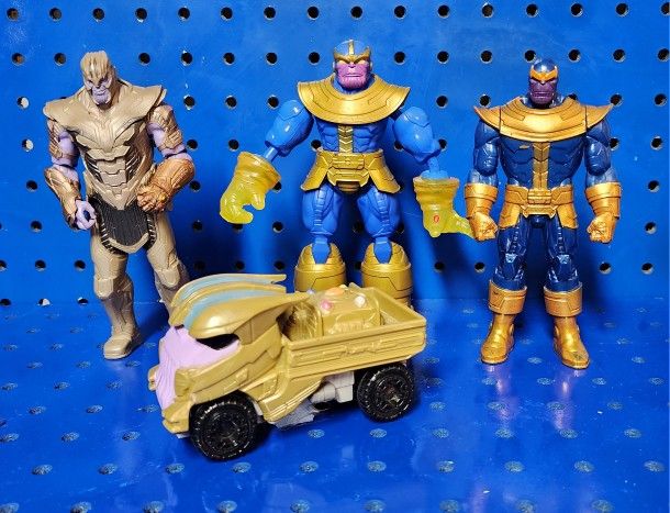 Marvel Thanos Figure Bundle