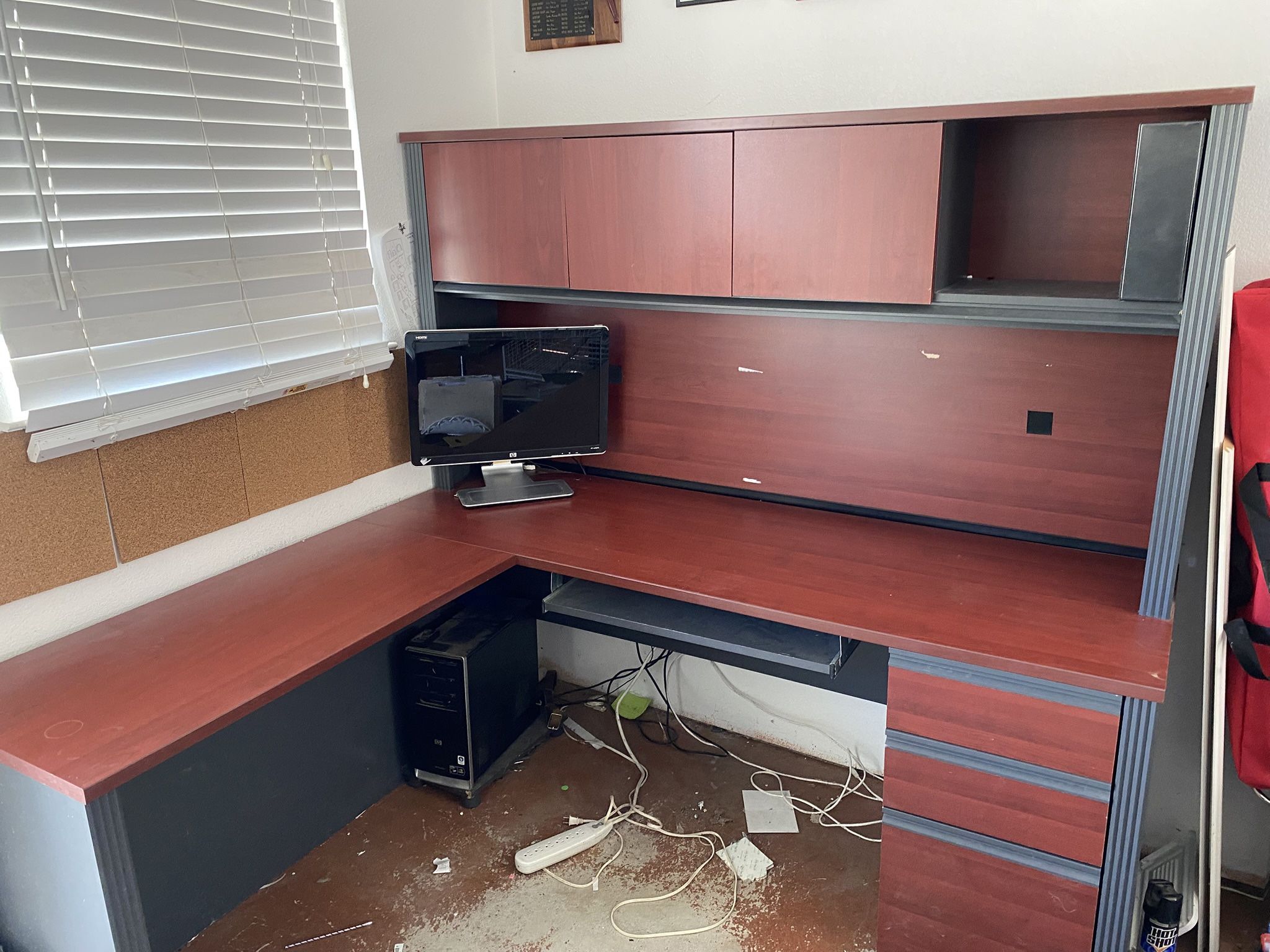 Office Desk 