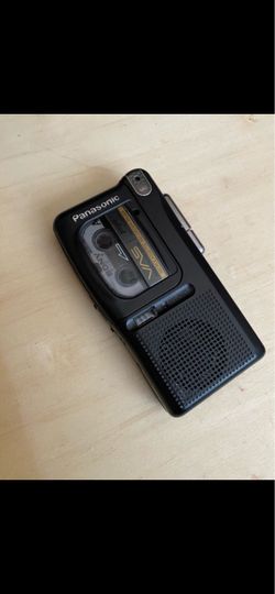 Panasonic RN-404 MicroCassette Recorder & adapter, manual, tape, batteries PON
