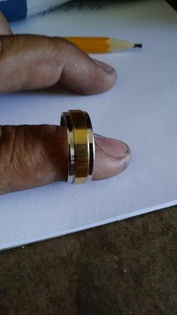 Men's ring