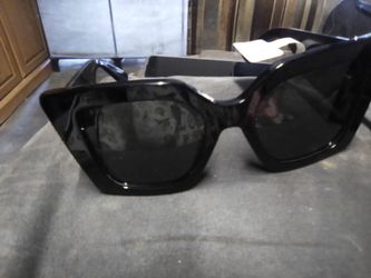 Gucci  sunglass $175  each or all 3 pairs for $350