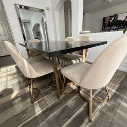 Dining Table Set 