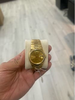 Rolex Day Date Oysterquartz 19018 36mm Champagne Dial 18K Yellow Gold