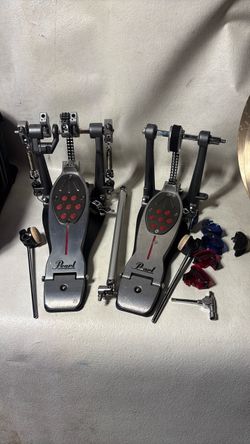 Pearl dbl kick pedal , hi-hats , crash ride, HH crash ride