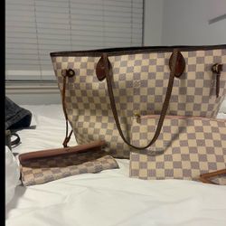 Louis Vuitton Neverfull MM Purse And Wallet 