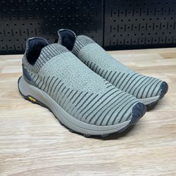 Merrell Men's Embark Moc slip-on shoes size 9.5