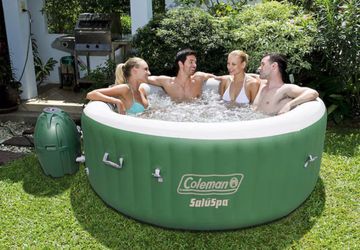 Coleman Saluspa Pump incl cover & liner