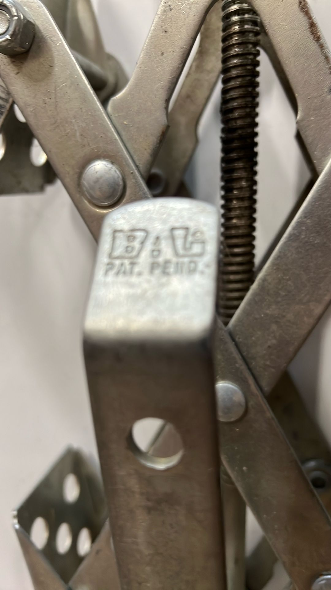 RV Scissor Chocks